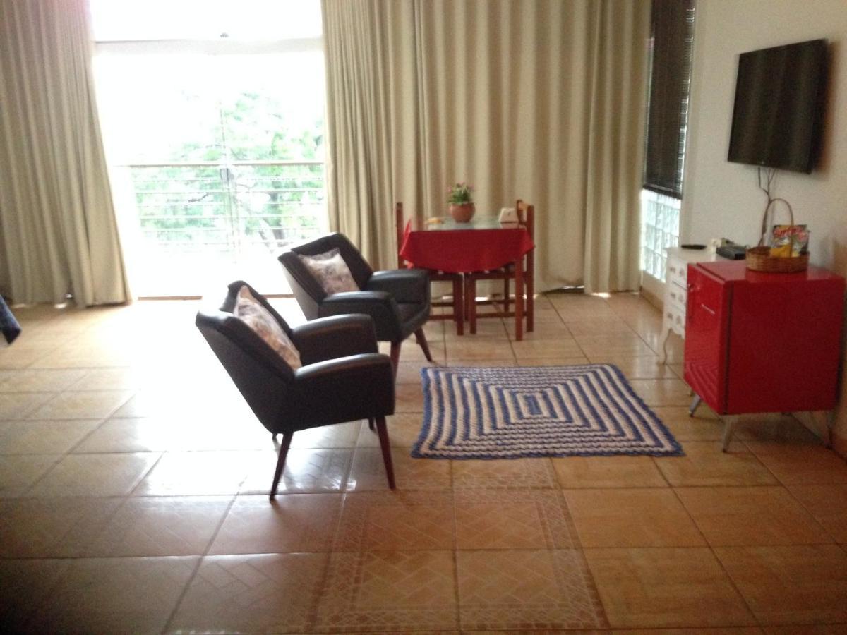 Pousada Beira Rio Itumbiara Bagian luar foto