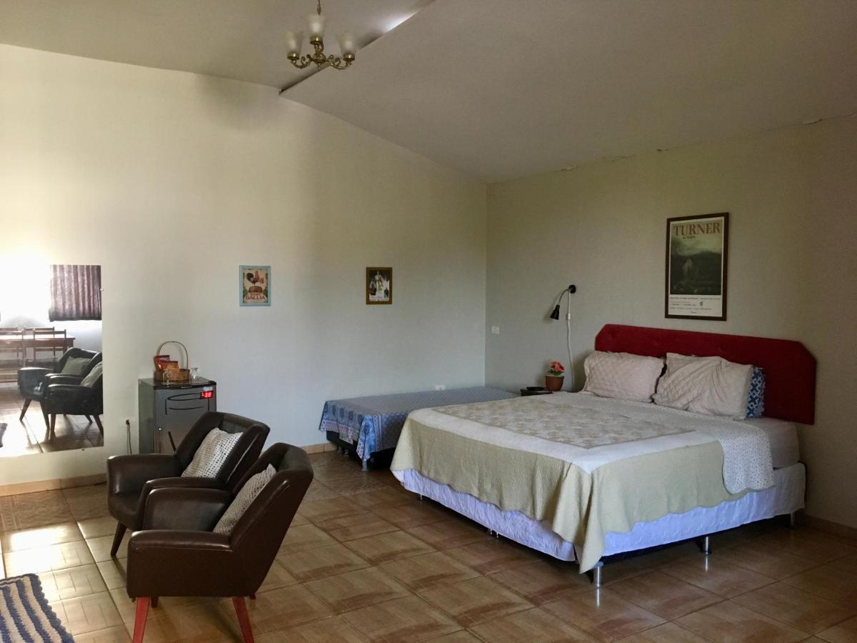 Pousada Beira Rio Itumbiara Bagian luar foto